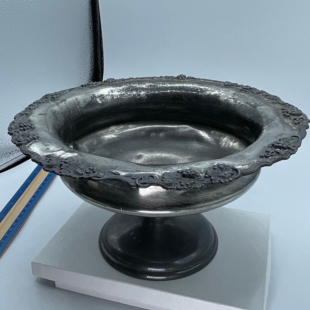 Vintage Sheffield silver Co. (USA) grapes vine pattern hollowware.